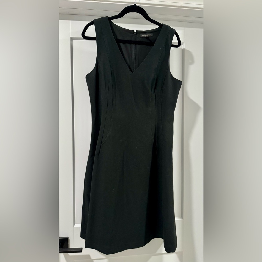 Banana Republic Black Sleeveless Fit-and-Flare Mini Dress